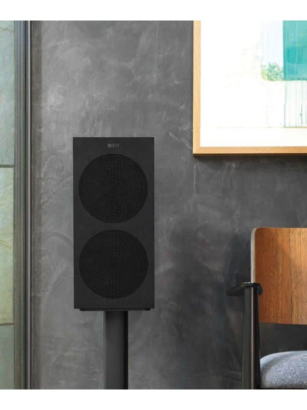 KEF Uni-Q® Haut-Parleurs Étagères Sur Pieds Couleur Noir Brillant (R3) Demo(VENTE FINALE)