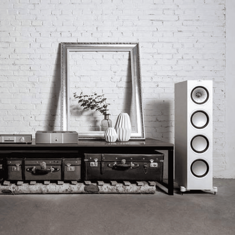KEF Uni-Q® Haut-Parleurs Colonnes / Tours Taille Moyenne Couleur Satin Blanc (Q750)