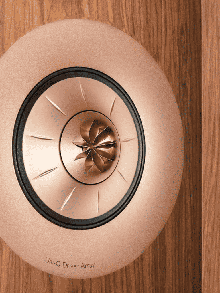 KEF Uni-Q® Haut-Parleurs Colonnes / Tours Couleur Noyer (R5)