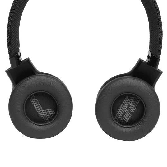 JBL Bluetooth / Wireless On-Ear Headphone Color Black (LIVE 400BT)