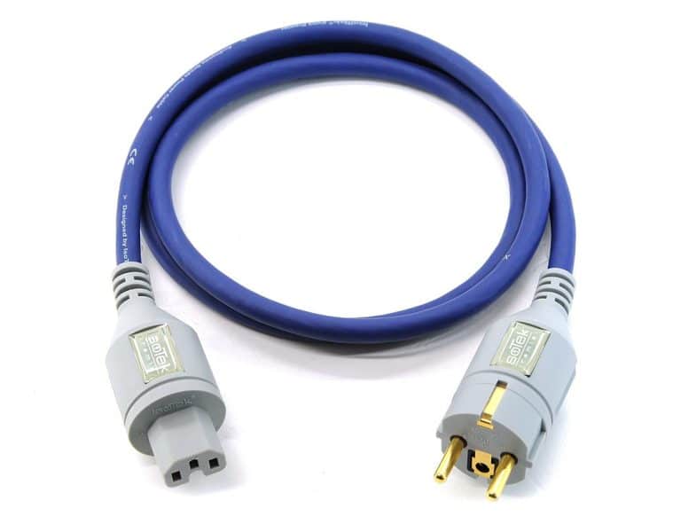 Isotek EVO 3 Premier Câble d'Alimentation Moulé sur Mesure OFC 1.5M 14 AWG 6N