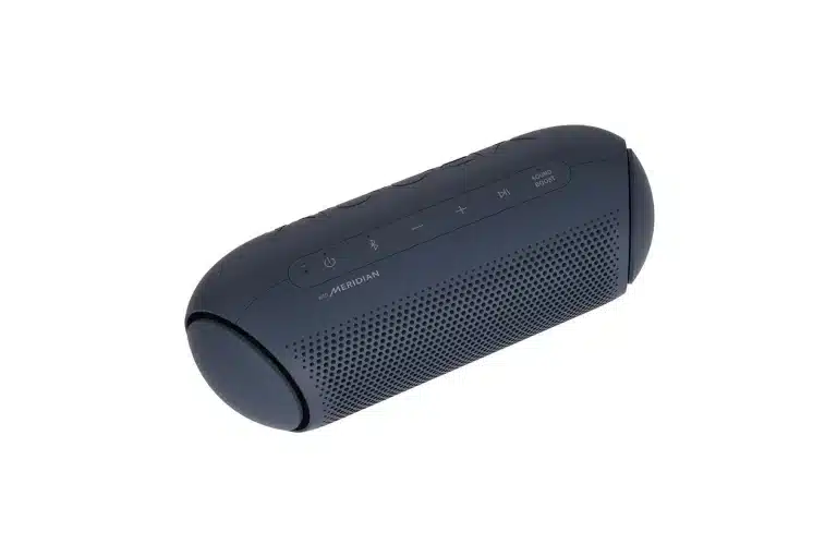 LG XBOOM Go PL5 2ch Portable Bluetooth Speaker with Meridian Sound Technology﻿