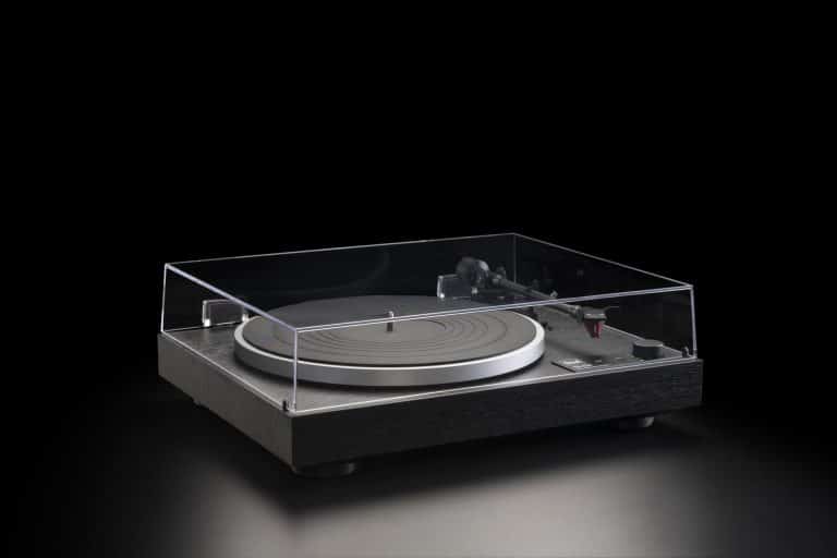 Dual CS-429 Fully Automatic 3-Speed Turntable with 2M Red Cartridge