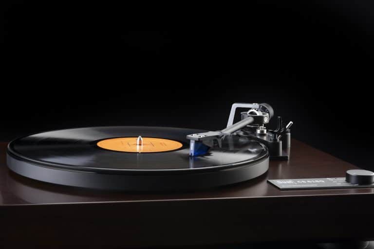 Dual CS-618Q Direct Drive Turntable with 2M Blue Cartridge