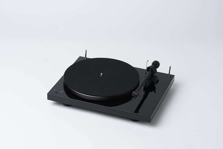 Pro-Ject Debut III SB Platine Vinyle Bluetooth HG avec OM5e Noir