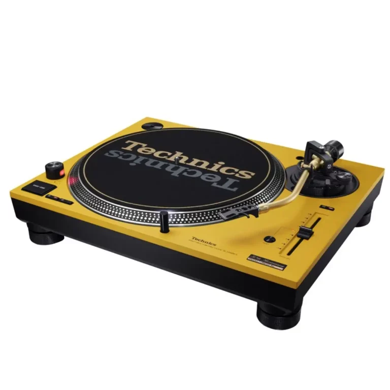 Technics SL-1200M7 50th anniversary edition Direct Drive Turntable System White
