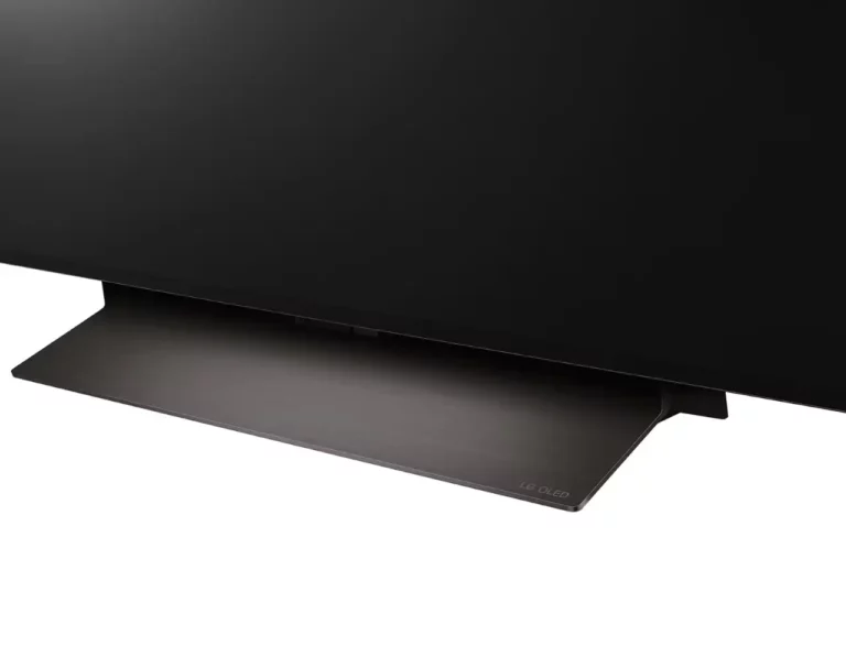 LG 65 po C4 OLED EVO 4K Téléviseur Intelligent (OLED65C4PUA)